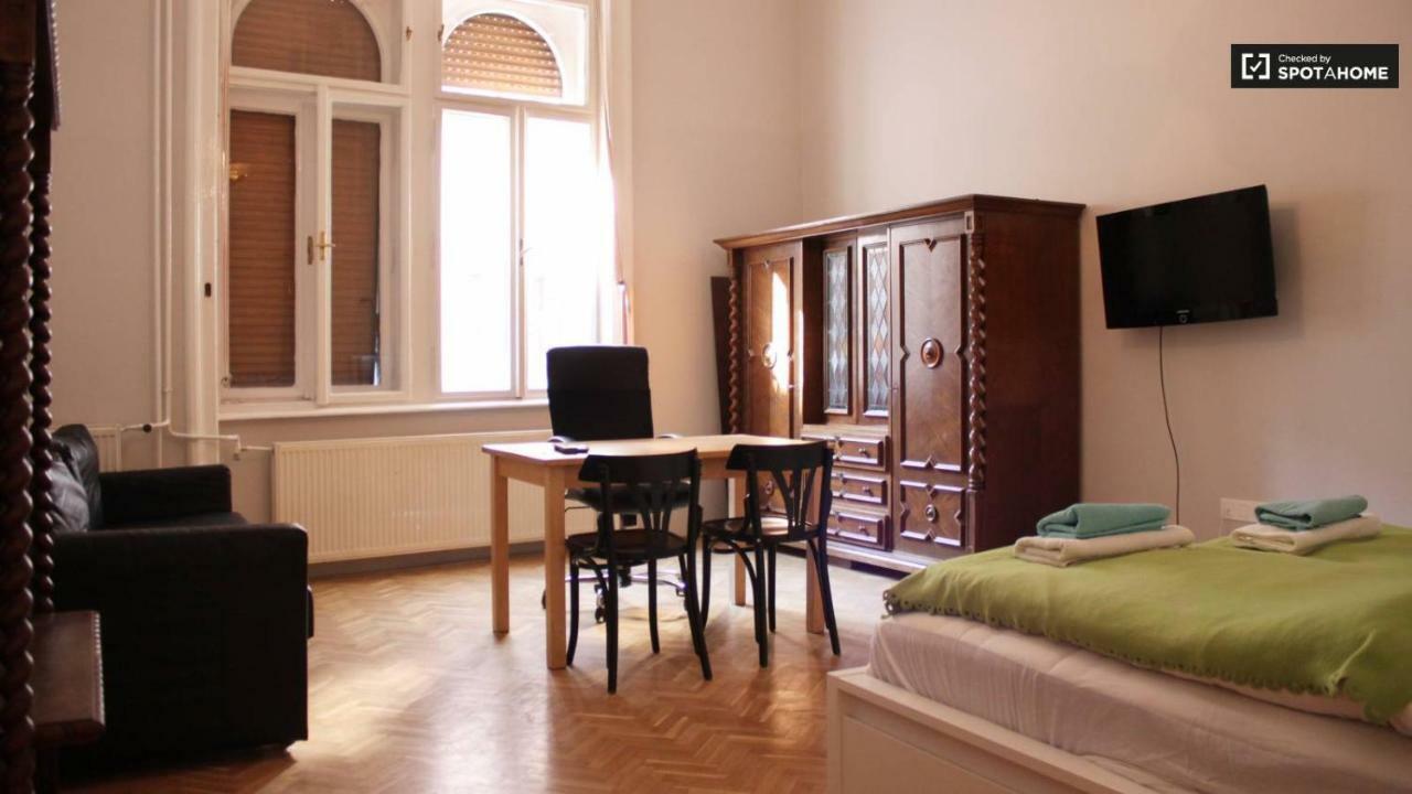 Dob15 Big Apartment Budapesta Exterior foto